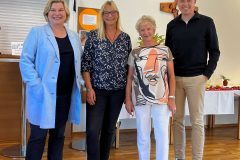 Regina Hogrefe, Anja Schröder, Margret Mreiche und Adis Ahmetovic